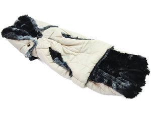 Fashion Dog - Cappotto trapuntato con cappuccio rimovibile completamente foderato in eco pelliccia